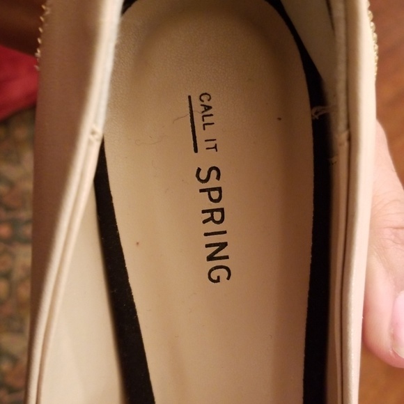 Heels - Picture 3 of 3